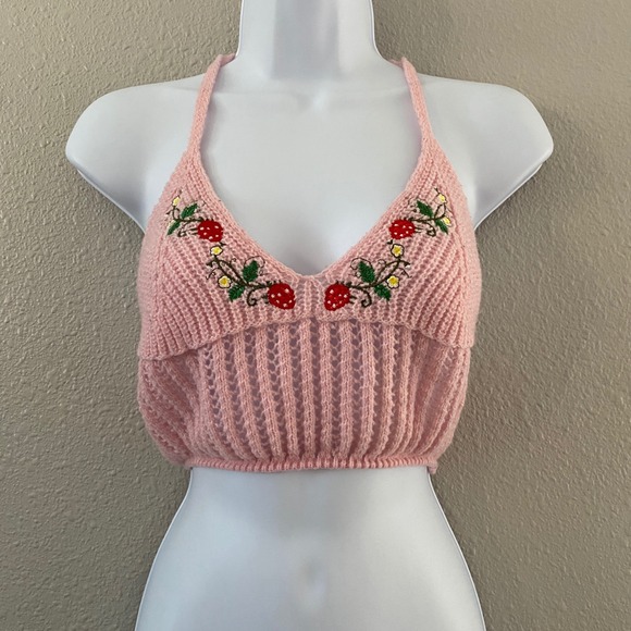 ROMWE Tops - Pink Knit Strawberry Halter Top Medium Festival Knitted Cottagecore Feminine